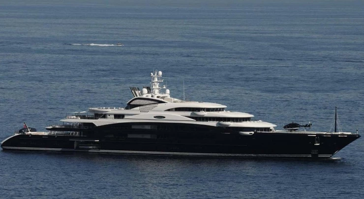 Prince Mohammed's super yacht, which may house Salvator Mundi