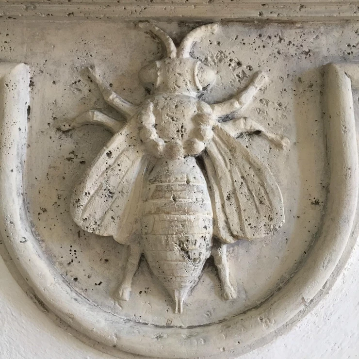 a Barberini bee
