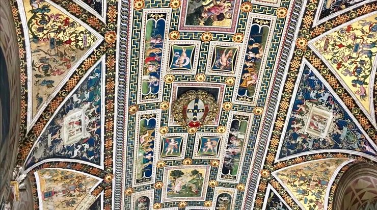 frescos in the Piccolomini Library