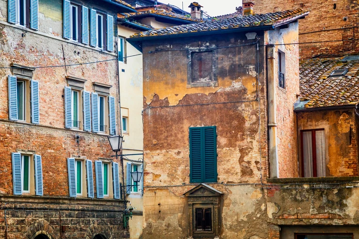 rustic homes in Siena