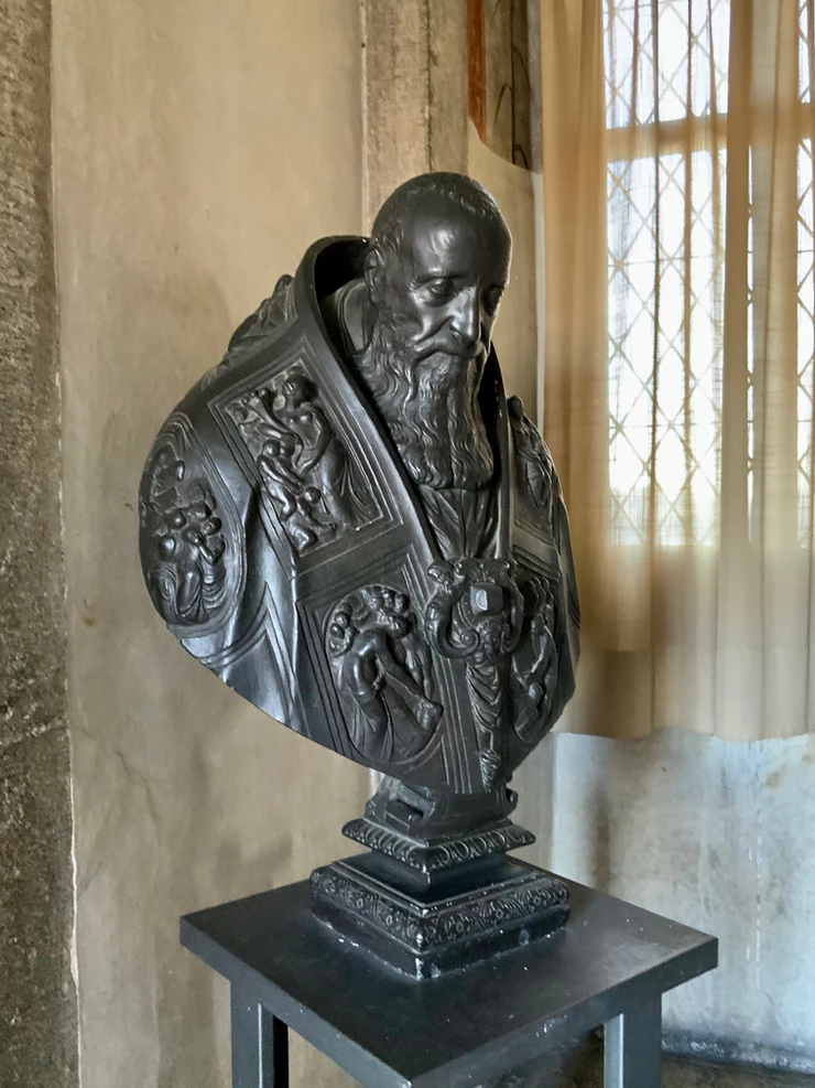 bust of Pope Paul III in the Castle Sant'Angelo
