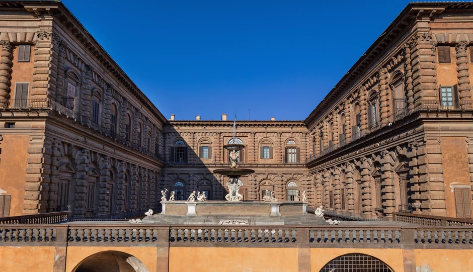the Artichoke Fountain in Palazzo Pitti