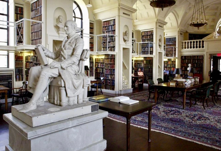 the fifth floor reading room at the Boston Athenaeum