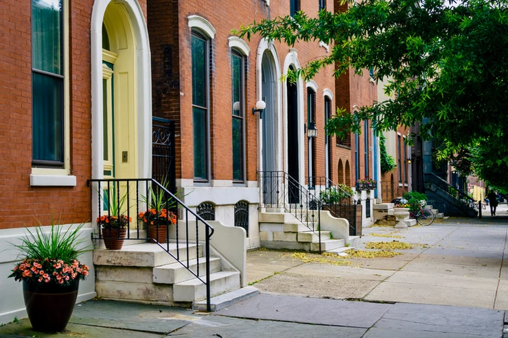 row houses in Philadelphia's tony Spring Garden neighborhood