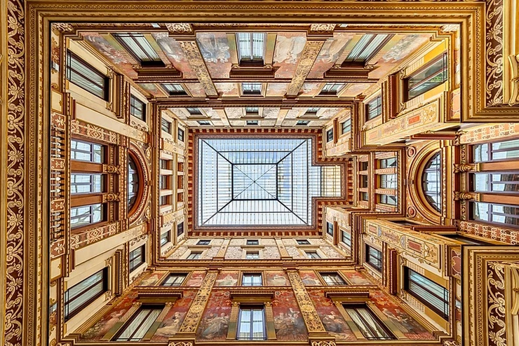 walls and skylight of the Galleria Sciarra In Rome