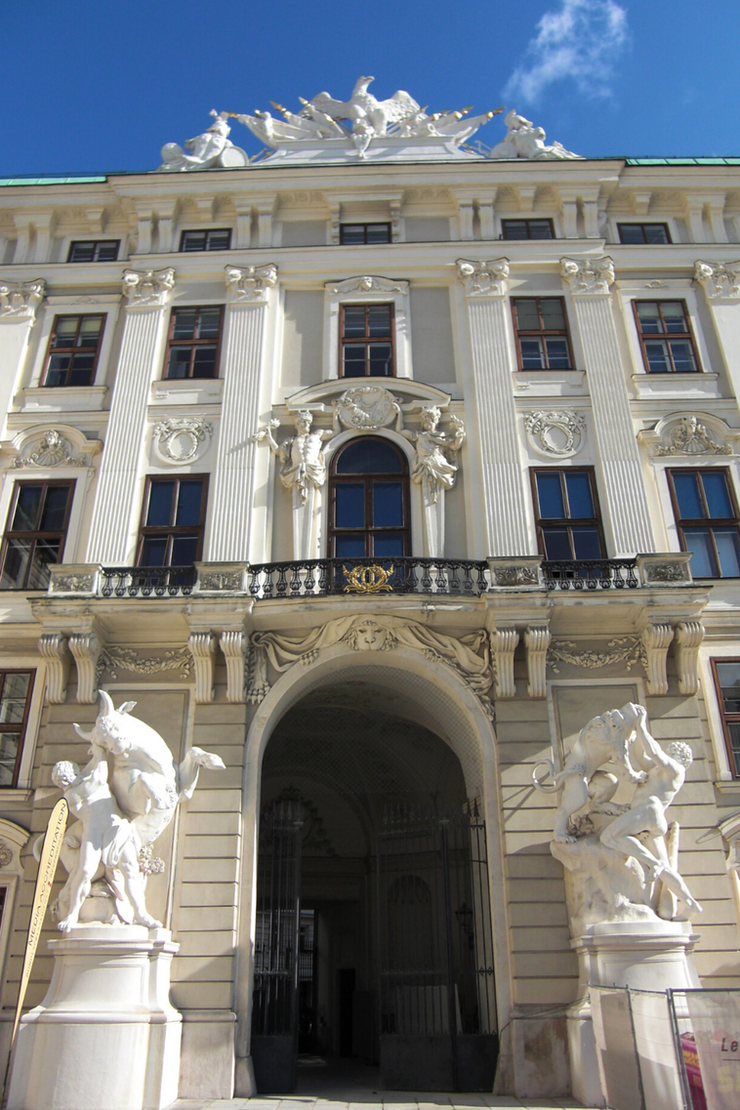 entrance to the Hofburg Palace