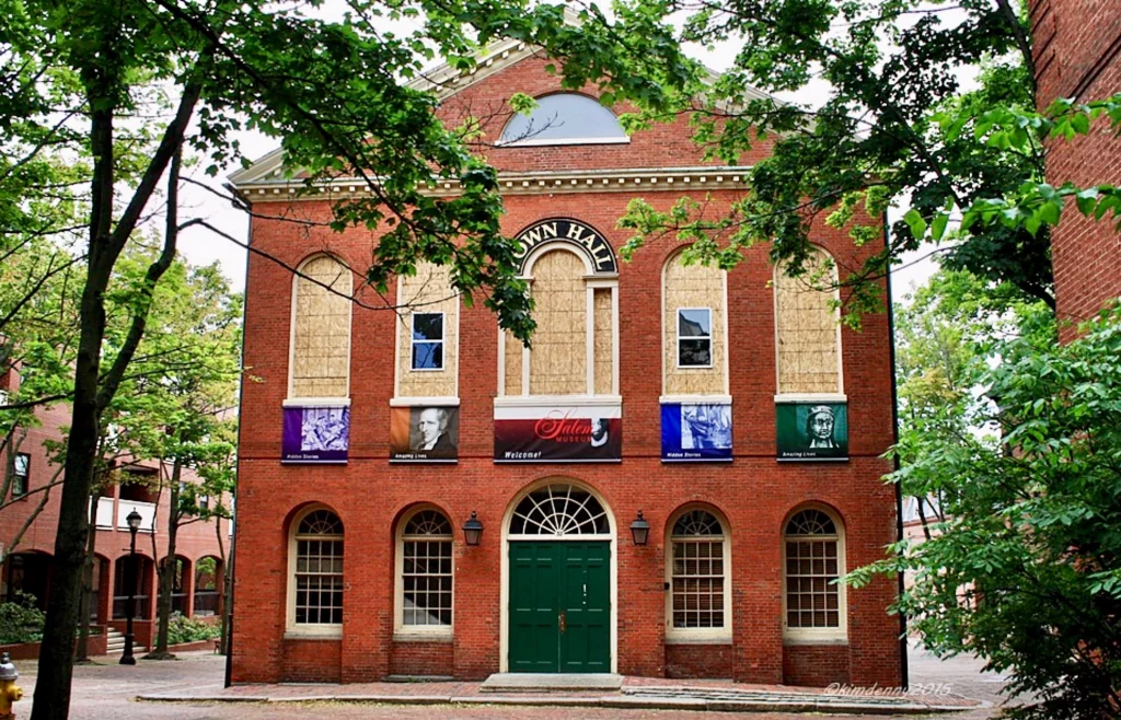 old town hall in Salem