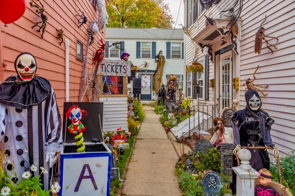 Halloween decorations in Salem