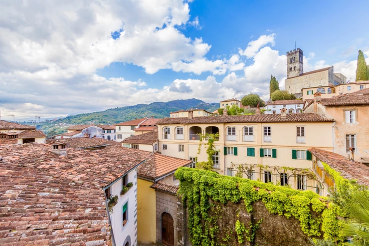 the pretty town of Barga, an off the beaten path day trip from Florence