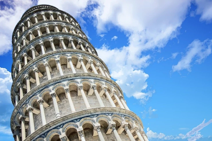 the Leaning Tower of Pisa, a top attraction in Pisa