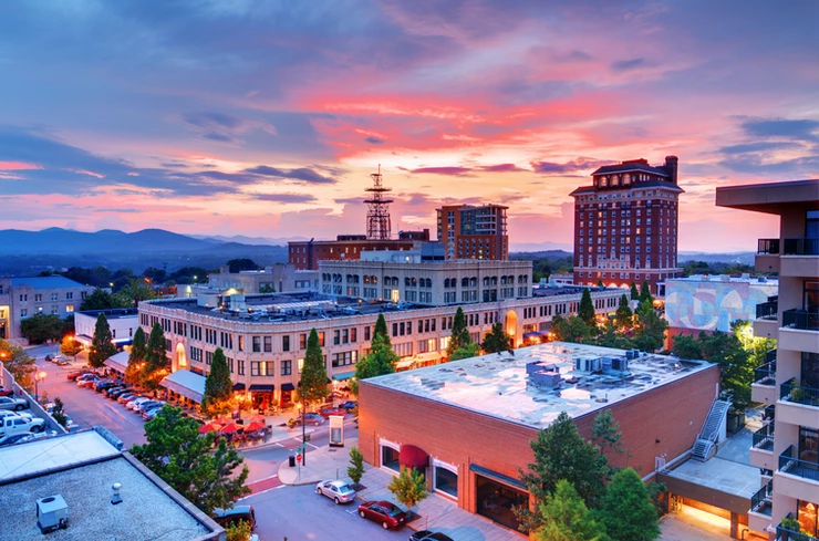 cityscape of Asheville North Carolina