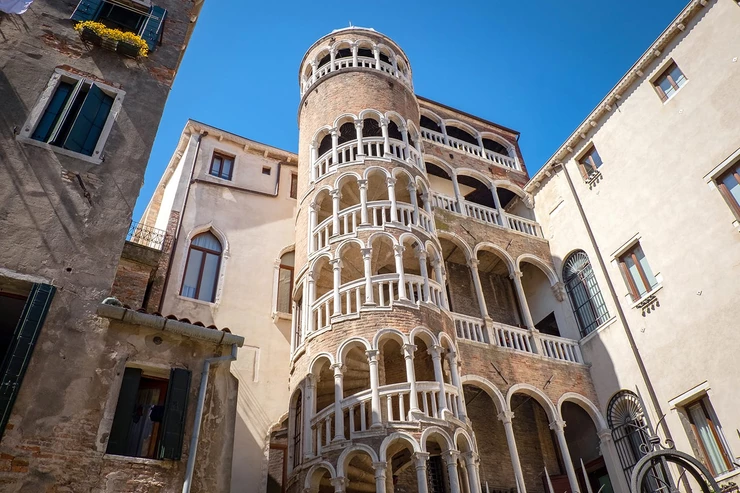 the impressive spiral staircase of Palazzo Contarini
