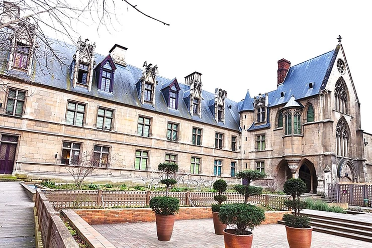 the Cluny Museum, one of the best museums in Paris