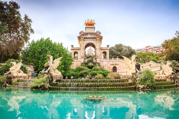 the monumental fountain in Parc de la Ciutadella
