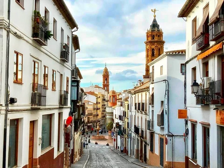 the beautiful main drag in Antequera, Calle Don Infante