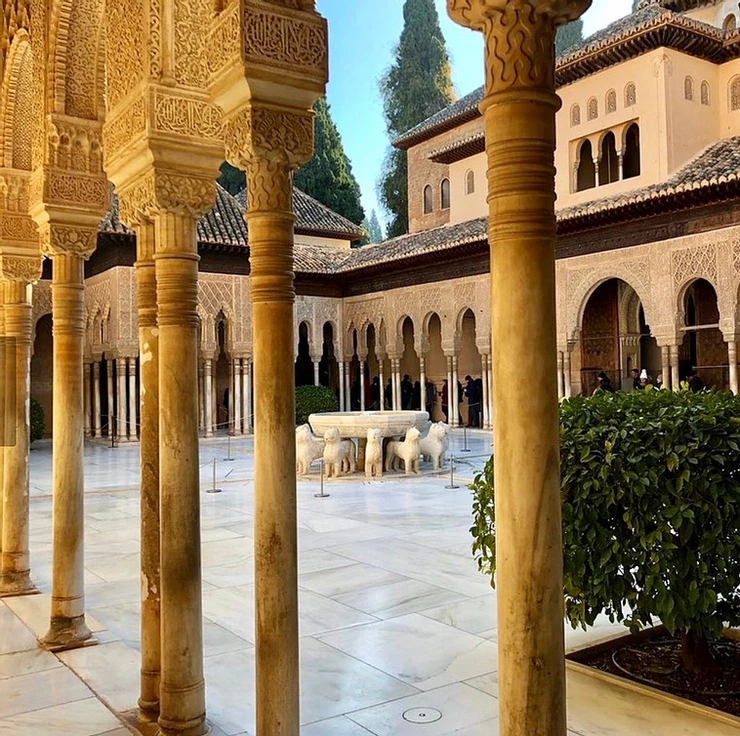 Courtyard of the Lions in the Nasrid Palace