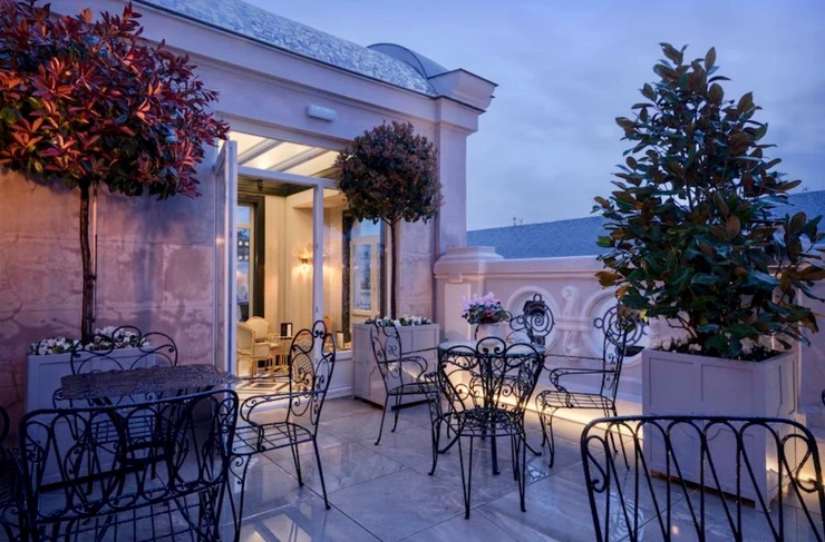 the pretty Heritage Madrid Hotel in Salamanca, with a Michelin restaurant and garden terrace