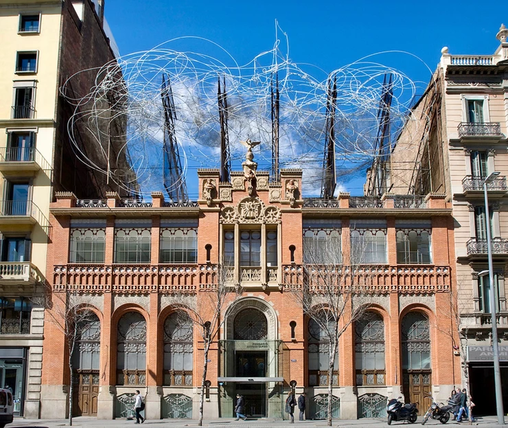 Antoni Tapies Foundation, topped with an iron wire sculpture