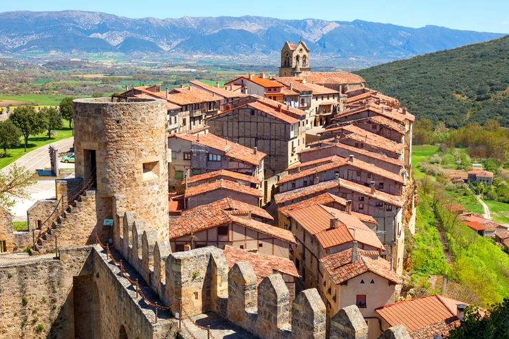towns to visit in spain