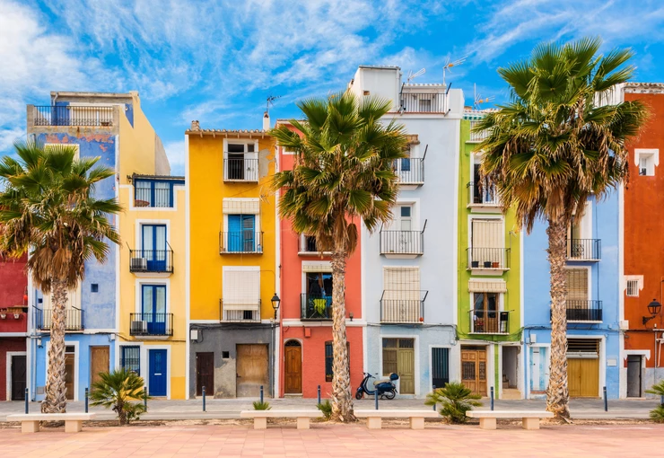 colorful houses in Villajoyosa