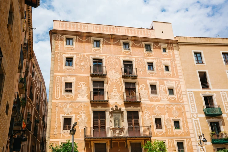 ornate facade in the Placa del Pi
