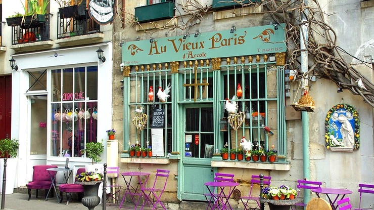 Au Vieux Paris d’Arcole near Notre Dame
