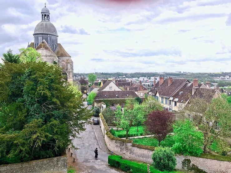 the medieval UNESCO-listed town of Provins