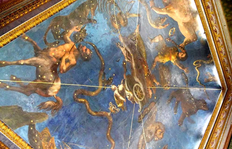 ceiling of the Zodiac Room in Te Palace