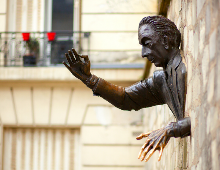 sculpture of The Man Who Could Walk Through Walls in Montmartre