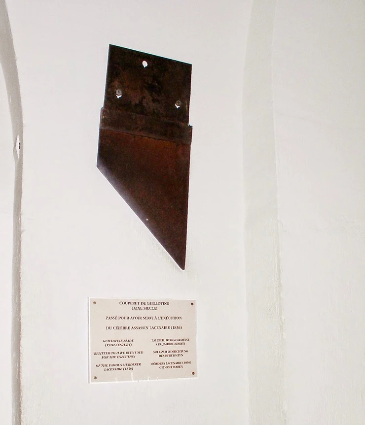 an actual guillotine on display at the Conciergerie