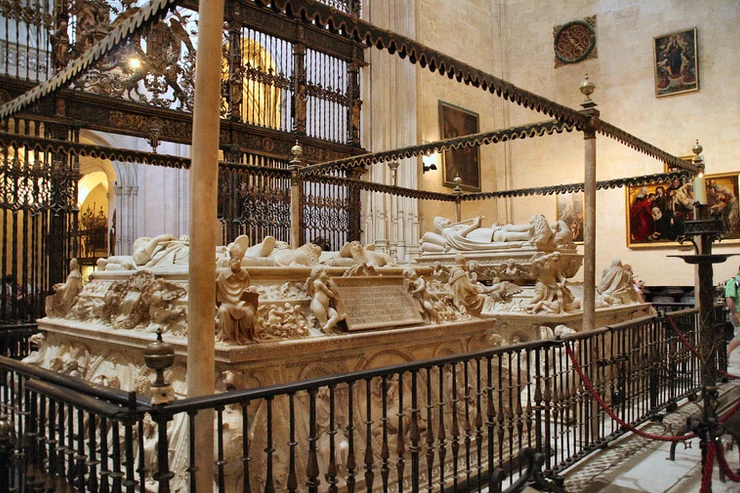 the tombs of King Ferdinand and Queen Isabella in Capilla Real
