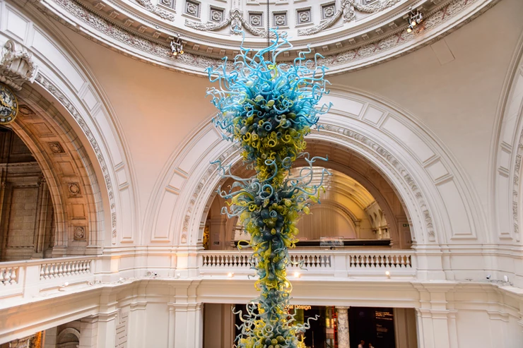 American glass artist Dale Chihuly's glass chandelier.