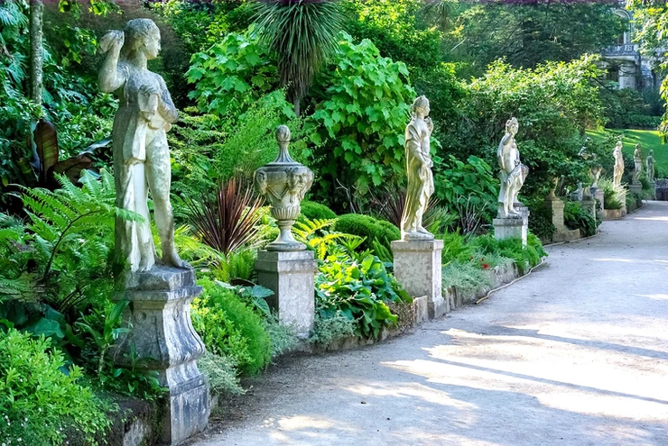 statues in the garden of Quinta da Regaleira
