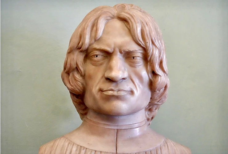 a bust of Lorenzo the Magnificent (who was considered very ugly) greets you at the entrance of the Uffizi 