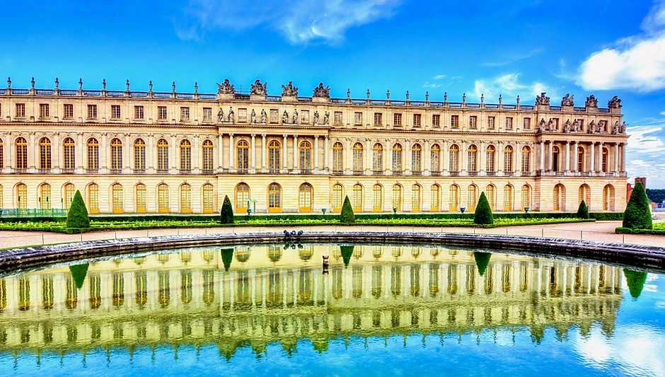 The Palace of Versailles Opens Its Digital Doors, A Free Tour of Everything  - The Geographical Cure