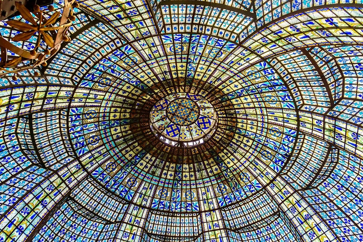 stained glass ceiling in Printemps department store