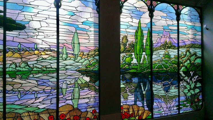 stained glass in the Mapfre Foundation