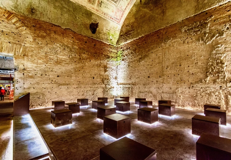 the Golden Vault of Domus Aurea, were you'll see a virtual reality recreation
