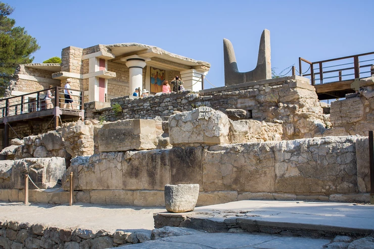 the Knossos complex, with the "Horns of Consecration" on the upper right. This was a ubiquitous Minoan symbol, but these horns are a recreation.