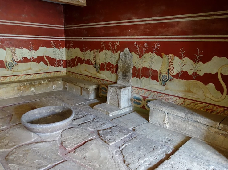 the "throne room" at Knossos