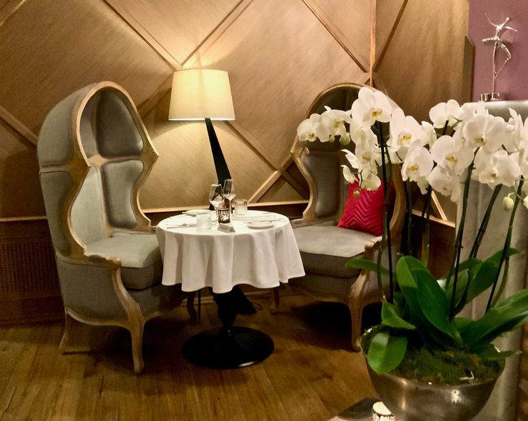 a nook in the Liszt Restaurant in the Aria Hotel