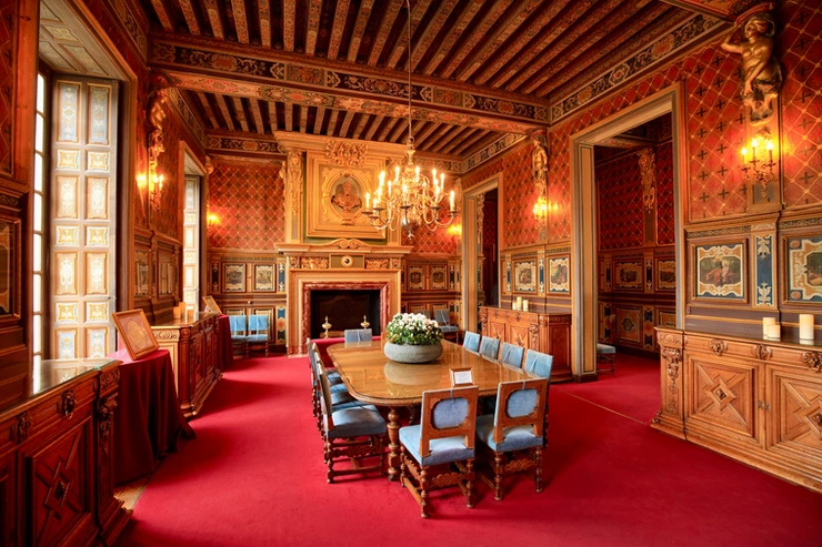 dining room of Chateau de Cheverny