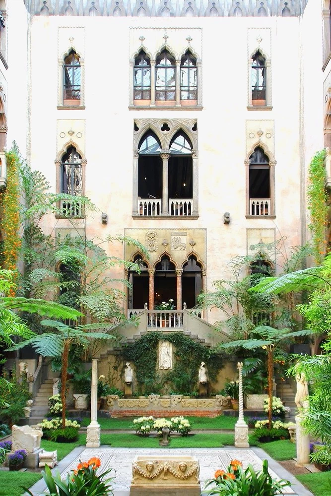 the Isabella Stewart Gardner Museum, housed in a Venetian style palace
