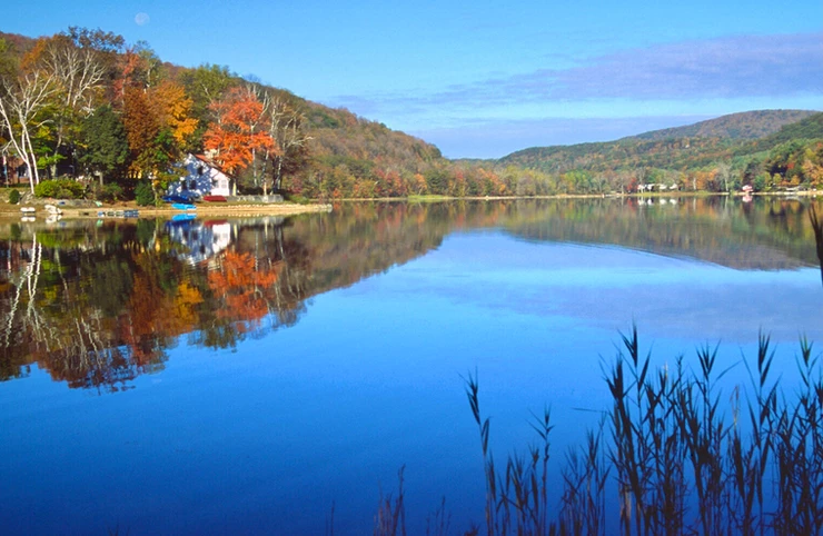 pretty lake in the Berkshires, a great day trip or weekend getaway from Boston