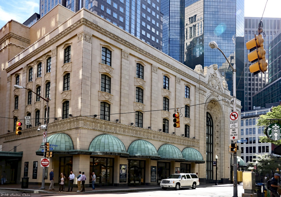 Heinz Hall, a top attraction in Pittsburgh