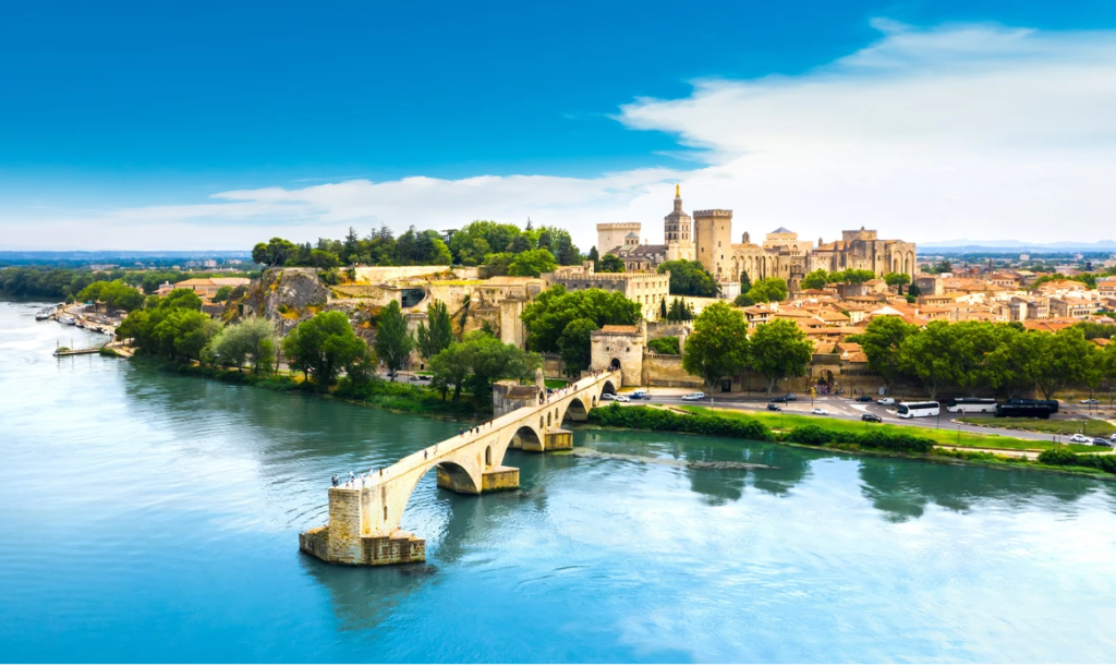 places to visit in the south france