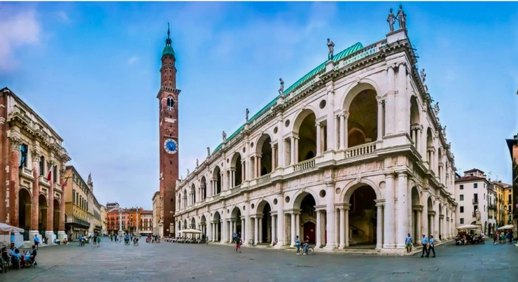 the beautiful Basilica Palladiana, one of the top attractions in Vicenza