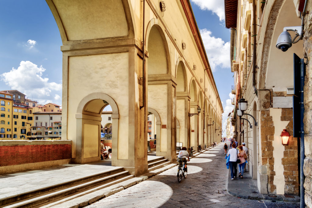 arches of the Vasari Corridor