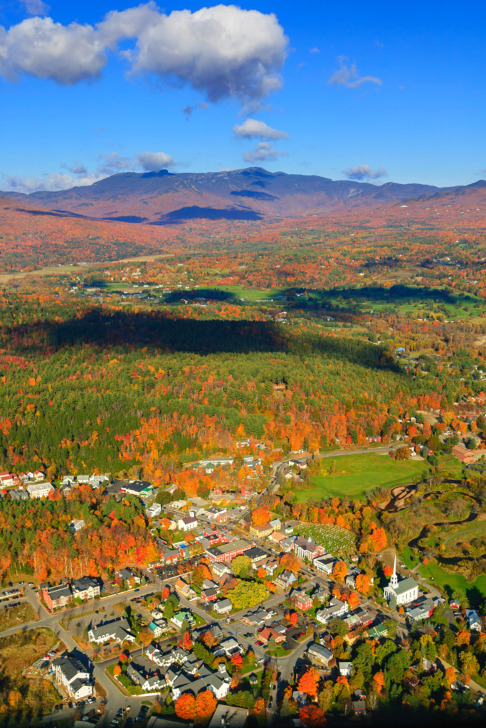 fall foliage in Stowe