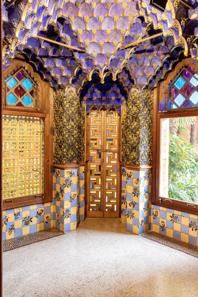 the "smoking room" in  Casa Vicens